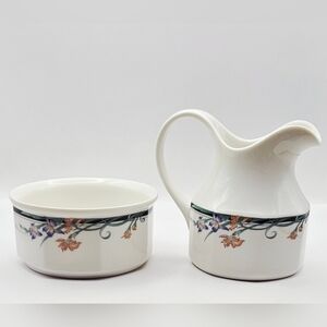 Royal Doulton Juno Creamer & Sugar Set Fine China Floral 1988 England